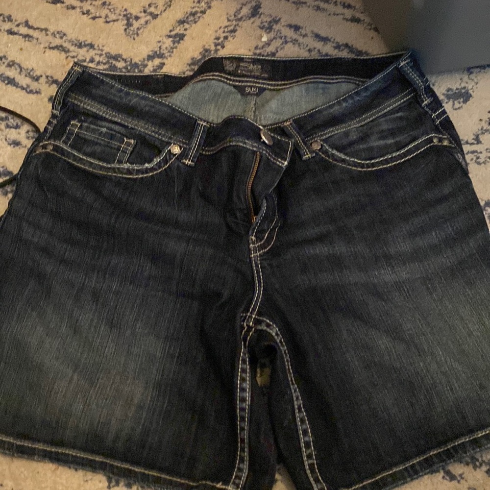 Silver Jeans suki mid short - size 18